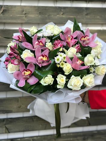 Букет цветов из: Розы и Хризантемы в Тереньге