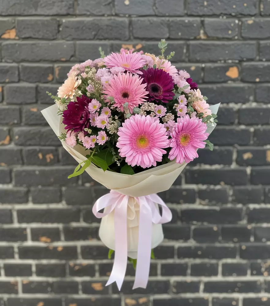 Букет цветов из: Герберы и Хризантемы в Тереньге