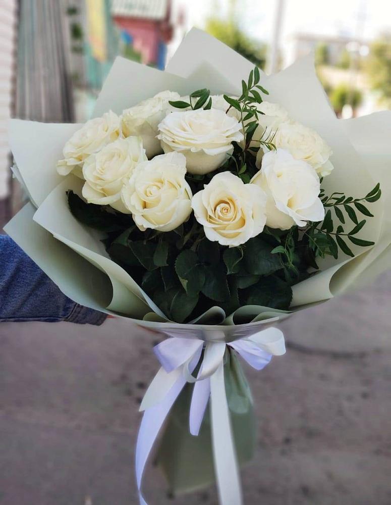 Букет Белые розы Проуд в Тереньге