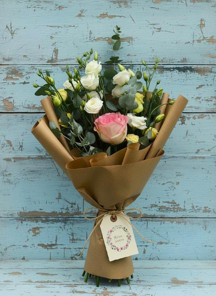 Букет цветов из: Розы и Лизиантусы в Тереньге