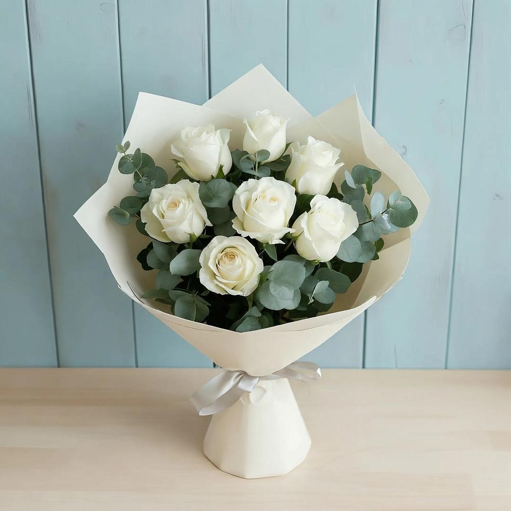 Букет Белые розы в Эвкалипте в Тереньге